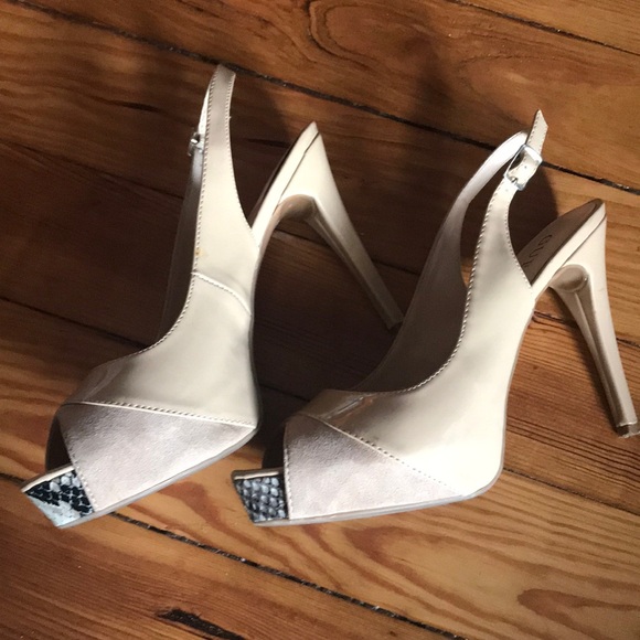 Guess patent leather slings with python accent - Picture 2 of 5